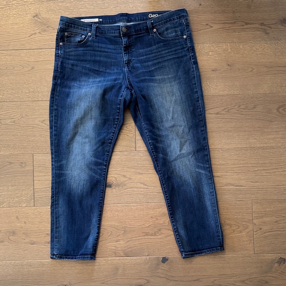 GAP Girlfriend Women's Dark Wash Blue Jeans